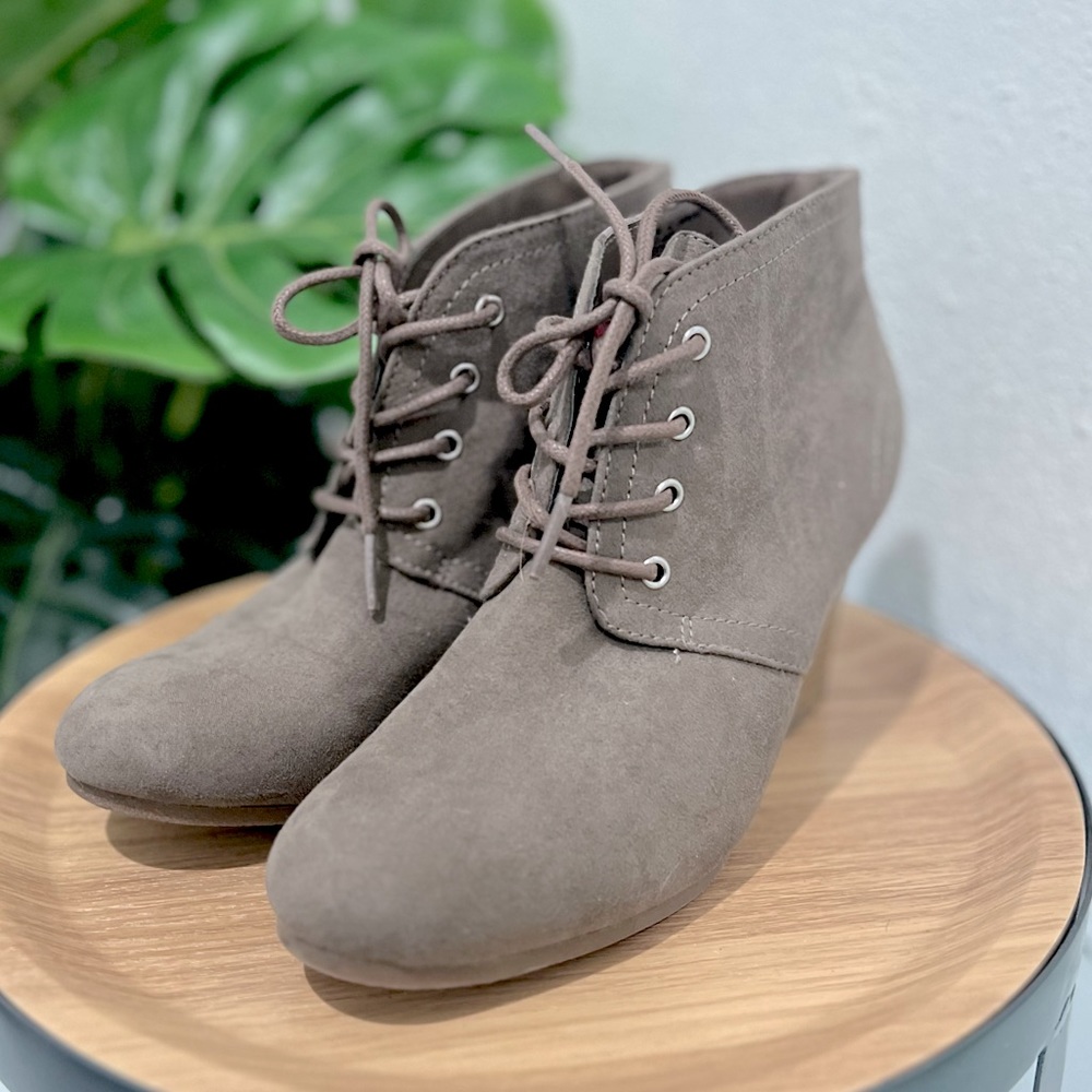 Arizona Ankle Booties